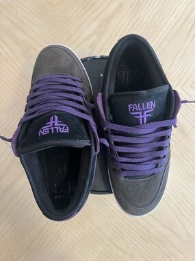 Fallen Men's Gray and Purple Skate Sneakers